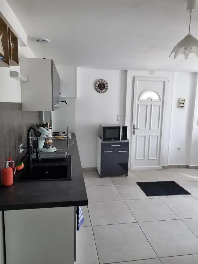 Hostal La Lande Chauvin La Chapelle-Saint-Aubert